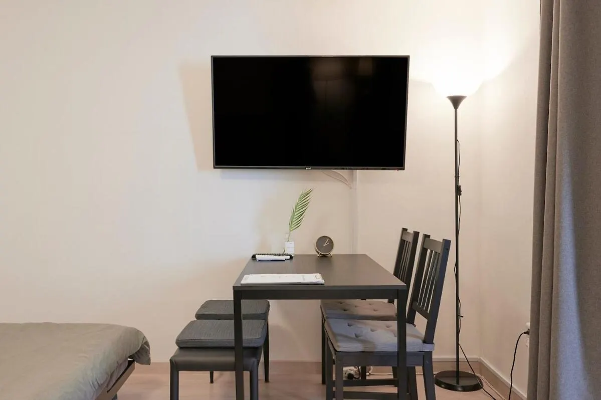 Апартаменты Hug1 Hapjeong Hongdae Nearby High End Сеул 0*,  Южная Корея
